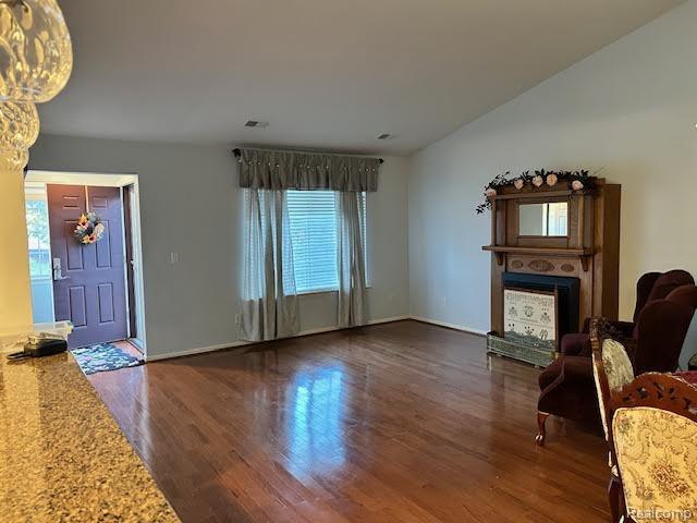 Builiding view two for 323 Countryside, Highland, MI. 48357