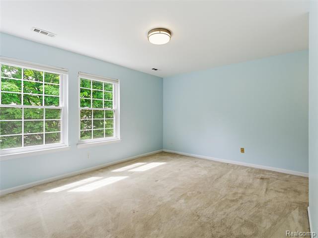 Builiding view fifteen for 6605 Firestone, West Bloomfield, MI. 48322