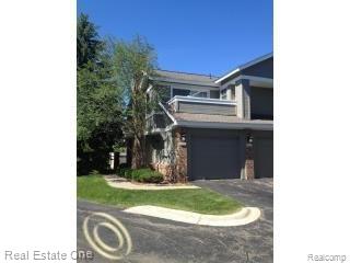 front view for 6616 Embers Ct, West Bloomfield, Mi. 48322