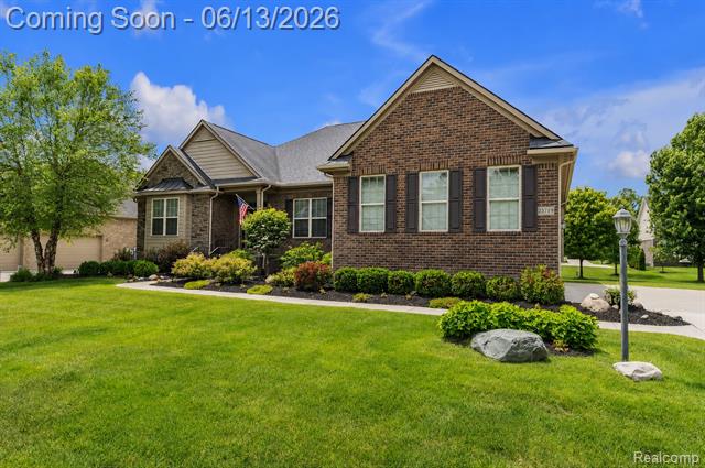Builiding view sixty three for 23719 Stoneleigh, South Lyon, MI. 48178