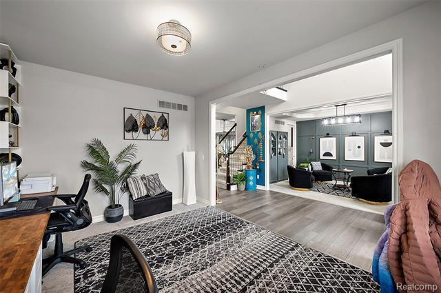 Builiding view twelve for 4095 Rockingham, Troy, MI. 48085