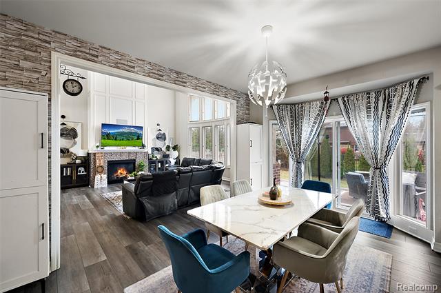 Builiding view twenty seven for 4095 Rockingham, Troy, MI. 48085