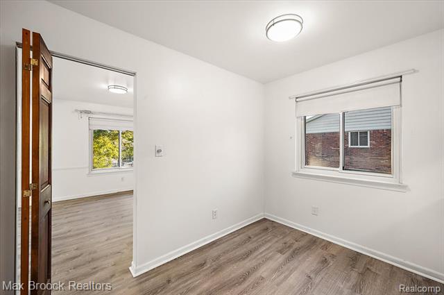 Builiding view sixteen for 2383 Mulberry Sq Apt 67, Bloomfield Hills, MI. 48302