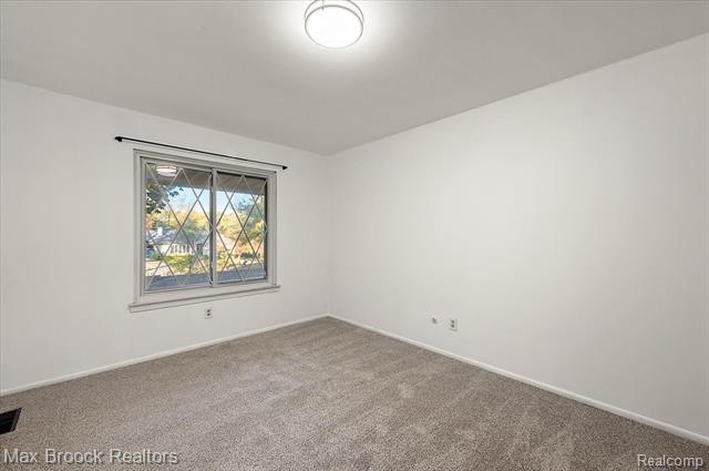 Builiding view twenty six for 2383 Mulberry Sq Apt 67, Bloomfield Hills, MI. 48302