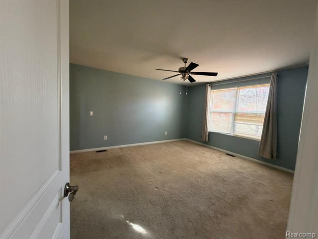 Builiding view five for 25835 Oberlin, Novi, MI. 48374