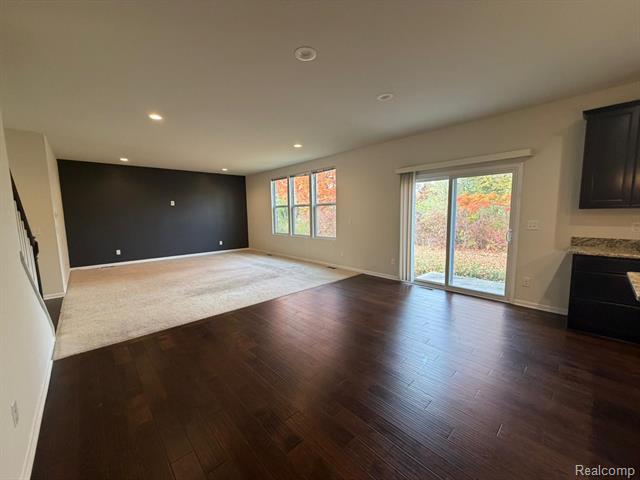 Builiding view four for 25835 Oberlin, Novi, MI. 48374