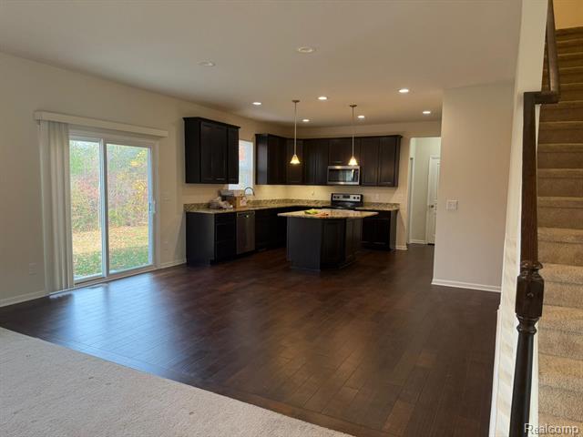 Builiding view six for 25835 Oberlin, Novi, MI. 48374