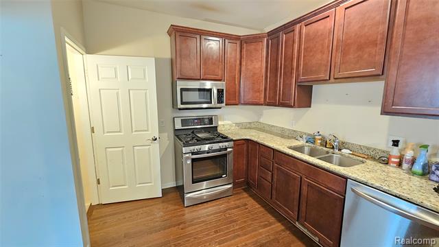 Builiding view five for 41594 Mitchell, Novi, MI. 48377