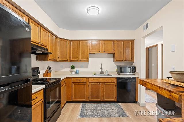 Builiding view eight for 61264 Greenwood, South Lyon, MI. 48178