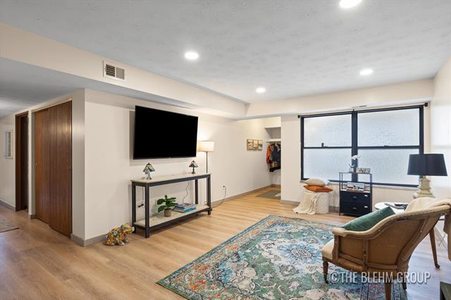 Builiding view four for 61264 Greenwood, South Lyon, MI. 48178