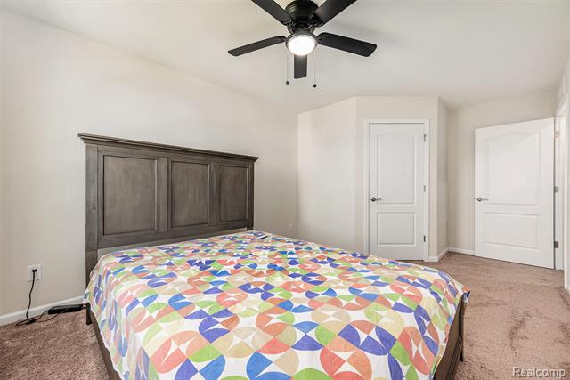 Builiding view twenty nine for 28364 Hanover, Novi, MI. 48377