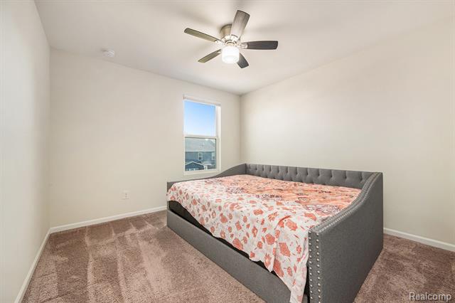 Builiding view twenty seven for 28364 Hanover, Novi, MI. 48377