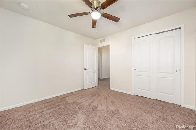 Builiding view twenty six for 28364 Hanover, Novi, MI. 48377