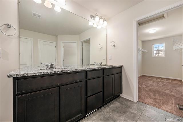 Builiding view twenty three for 28364 Hanover, Novi, MI. 48377