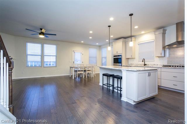 Builiding view six for 1218 Lark, Lake Orion, MI. 48360