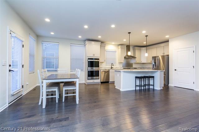 Builiding view ten for 1218 Lark, Lake Orion, MI. 48360