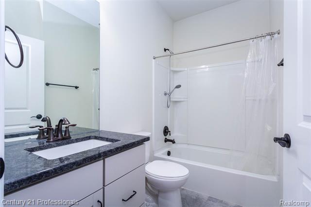 Builiding view twenty nine for 1218 Lark, Lake Orion, MI. 48360