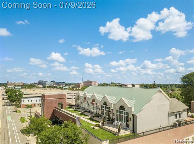 Builiding view six for 1011 S Washington, Royal Oak, MI. 48067