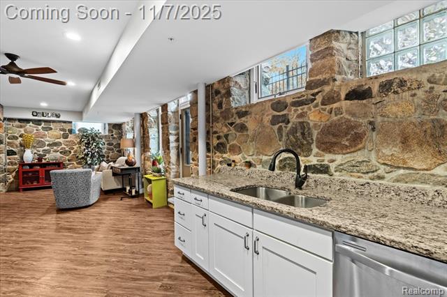 Builiding view fourteen for 217 E Commerce, Milford, MI. 48381