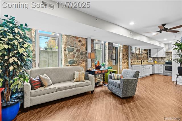 Builiding view six for 217 E Commerce, Milford, MI. 48381