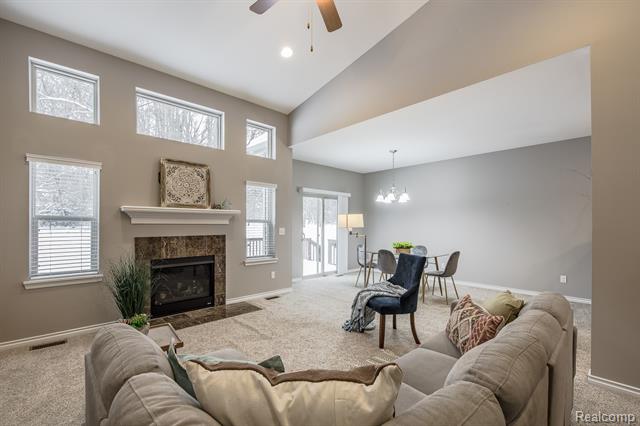 Builiding view nineteen for 9573 Kingsway, Clarkston, MI. 48348