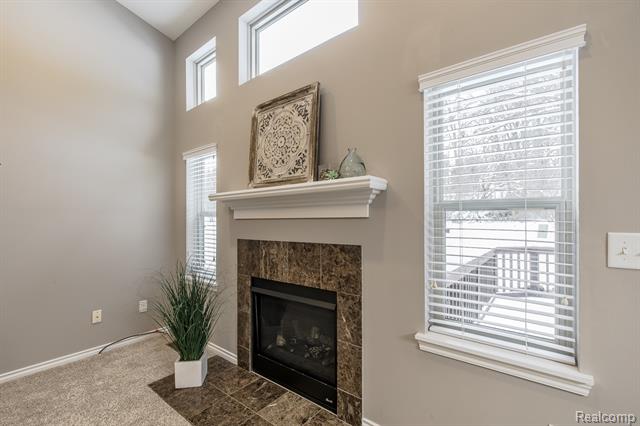 Builiding view sixteen for 9573 Kingsway, Clarkston, MI. 48348