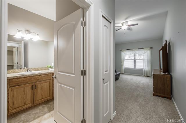 Builiding view twenty nine for 9573 Kingsway, Clarkston, MI. 48348