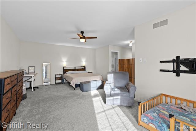 Builiding view ten for 182 Barrington, Lake Orion, MI. 48360