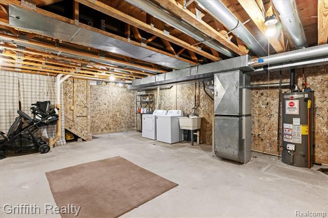 Builiding view thirteen for 182 Barrington, Lake Orion, MI. 48360