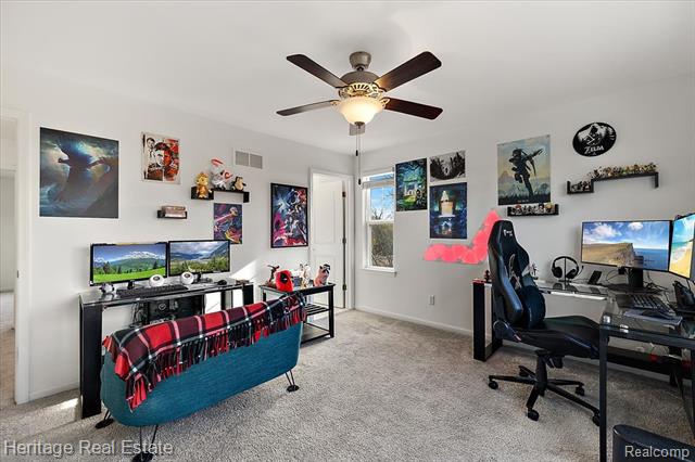 Builiding view twenty five for 3741 W Madison, Lake Orion, MI. 48359