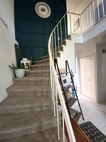 Builiding view eight for 2330 Hillendale, Rochester, MI. 48309