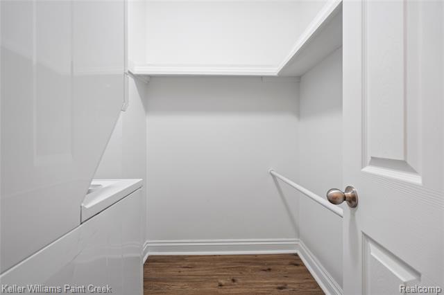 Builiding view nineteen for 2311 Walton # 41, Rochester, MI. 48309