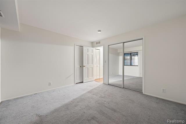 Builiding view eleven for 1891 Meadow Dale, Rochester, MI. 48309