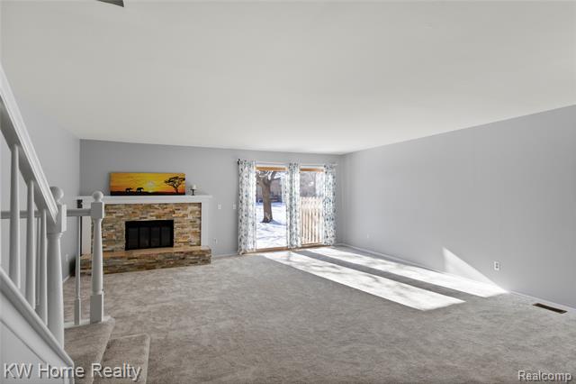 Builiding view six for 515 Tennyson, Rochester, MI. 48307