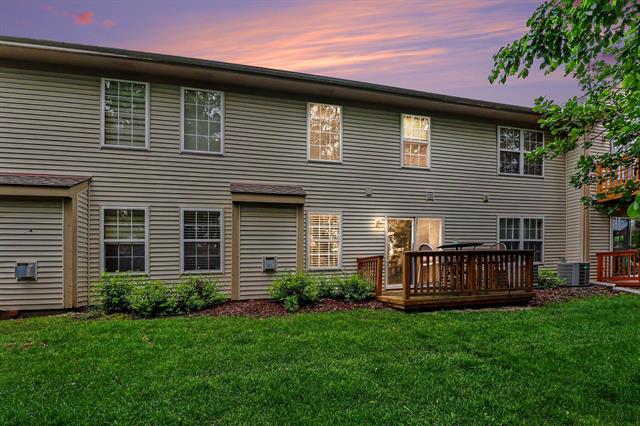 Builiding view nineteen for 107 S Vista, Auburn Hills, MI. 48326