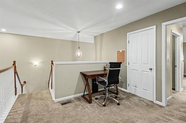 Builiding view sixteen for 107 S Vista, Auburn Hills, MI. 48326