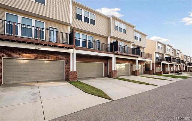 Builiding view four for 27846 Hopkins, Novi, MI. 48377