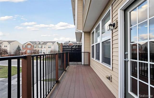 Builiding view twenty eight for 27846 Hopkins, Novi, MI. 48377