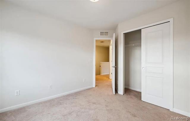 Builiding view twenty one for 27846 Hopkins, Novi, MI. 48377