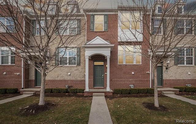 front view for 27846 Hopkins Dr, Novi, Mi. 48377