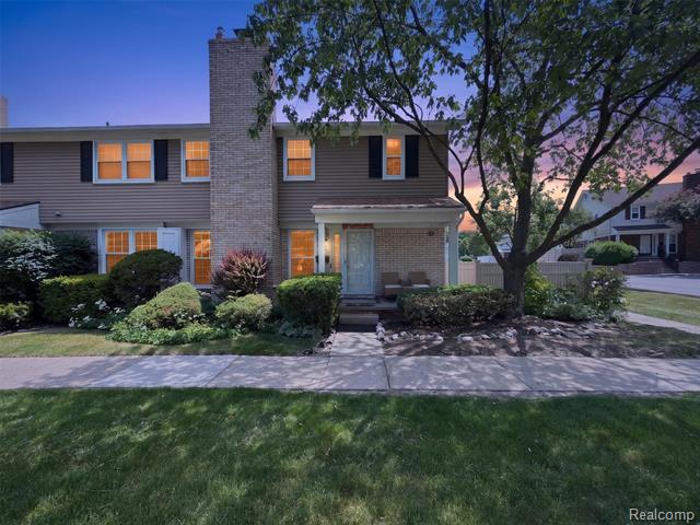 Builiding view one for 20830 Glen Haven E, Northville, MI. 48167