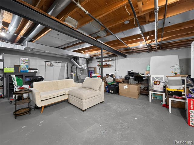 Builiding view twenty one for 20830 Glen Haven E, Northville, MI. 48167