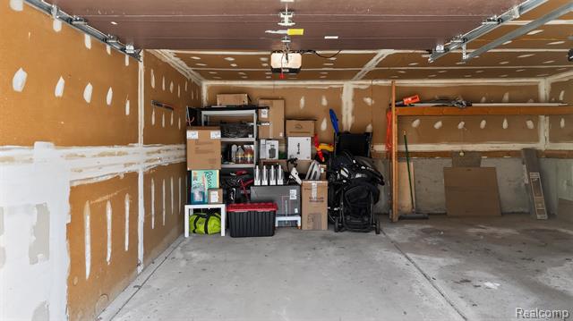 Builiding view twenty six for 20830 Glen Haven E, Northville, MI. 48167