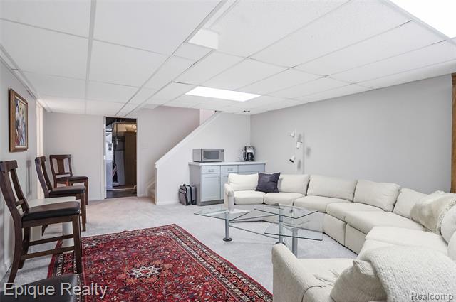 Builiding view thirty four for 2164 Bordeaux, West Bloomfield, MI. 48323