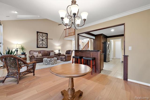 Builiding view fifteen for 228 Four Seasons, Lake Orion, MI. 48360