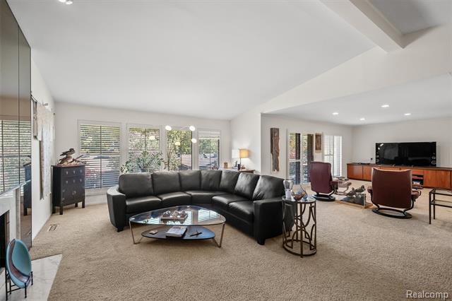 Builiding view three for 4297 Wabeek Lake  S, Bloomfield Hills, MI. 48302