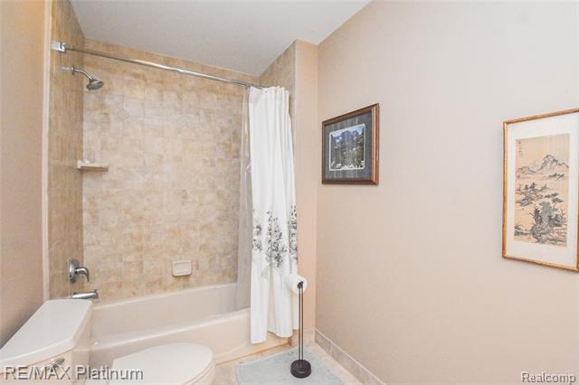 Builiding view twenty eight for 1198 Alissa Marie, Highland, MI. 48357