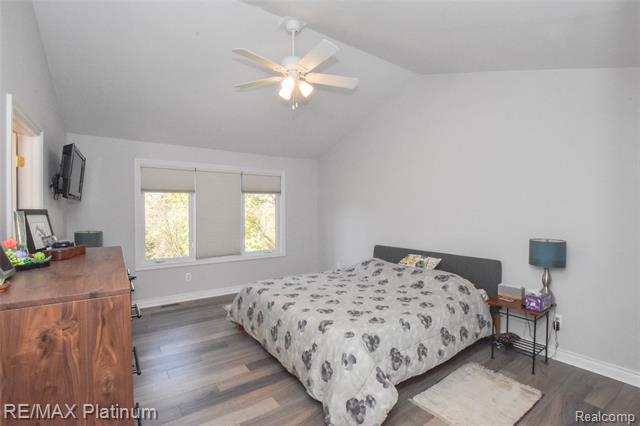 Builiding view twenty one for 1198 Alissa Marie, Highland, MI. 48357