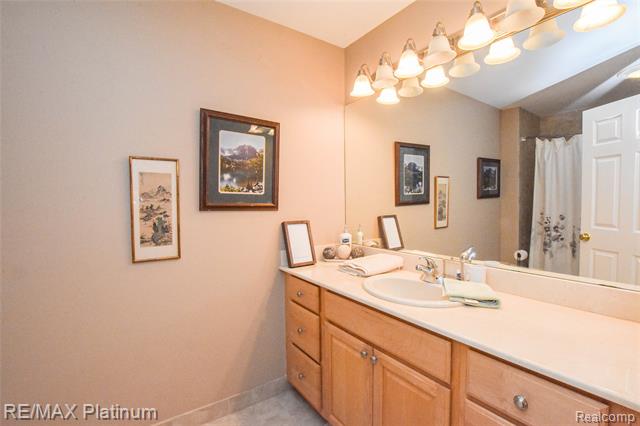 Builiding view twenty seven for 1198 Alissa Marie, Highland, MI. 48357