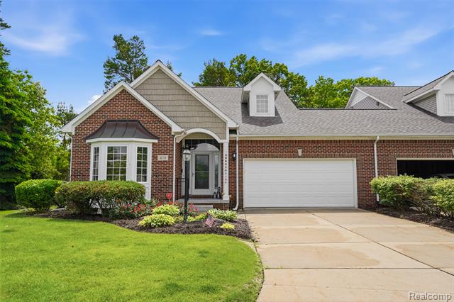 front view for 470 Delmar Ct, Highland, Mi. 48357